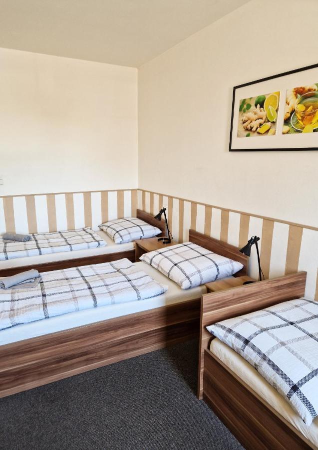 Hotel Ned Hockey Nymburk Esterno foto